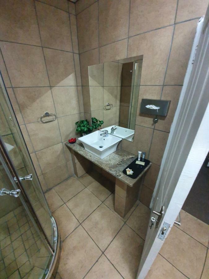 Leach Lodge Kuruman Luaran gambar