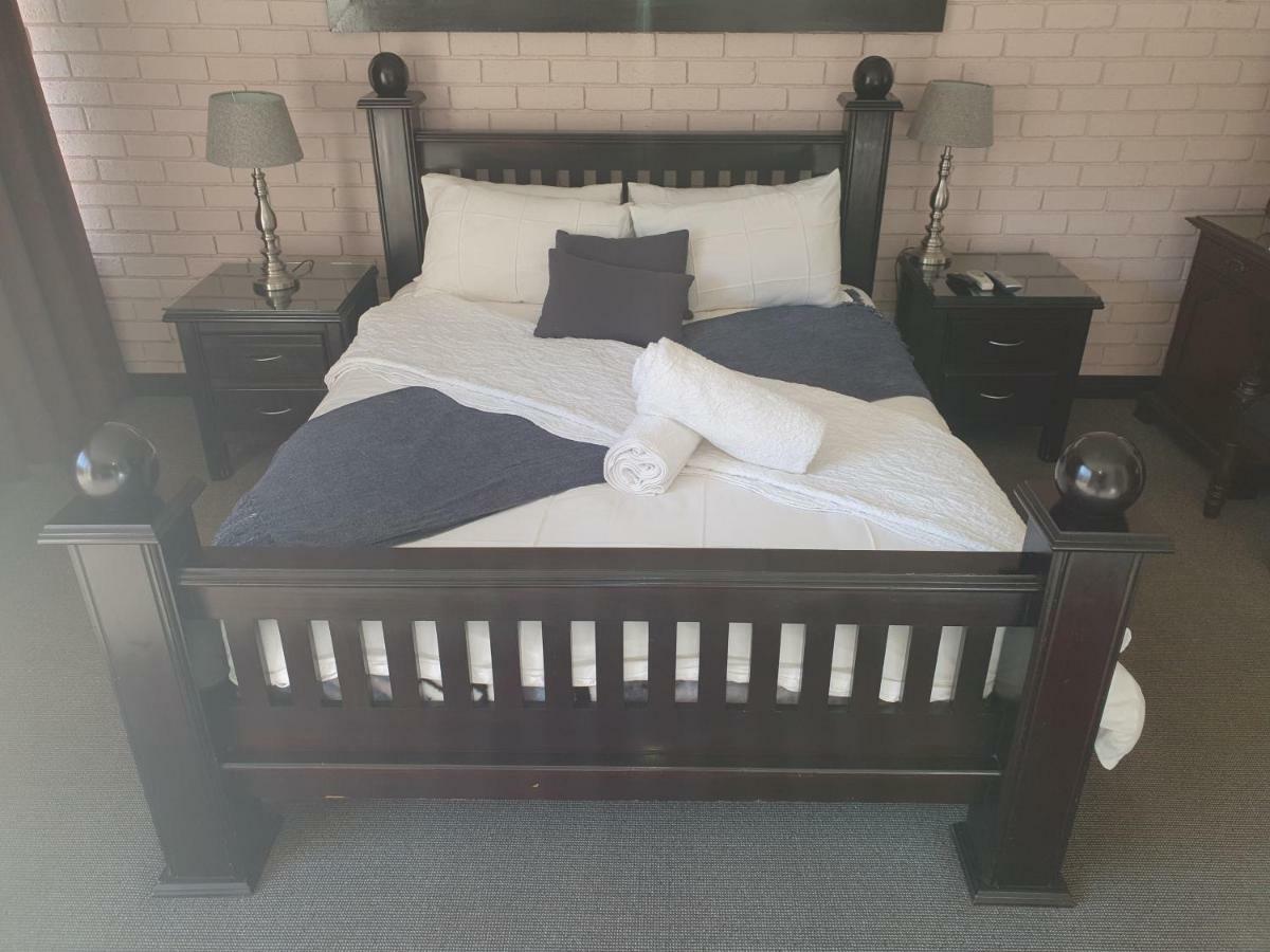 Leach Lodge Kuruman Luaran gambar
